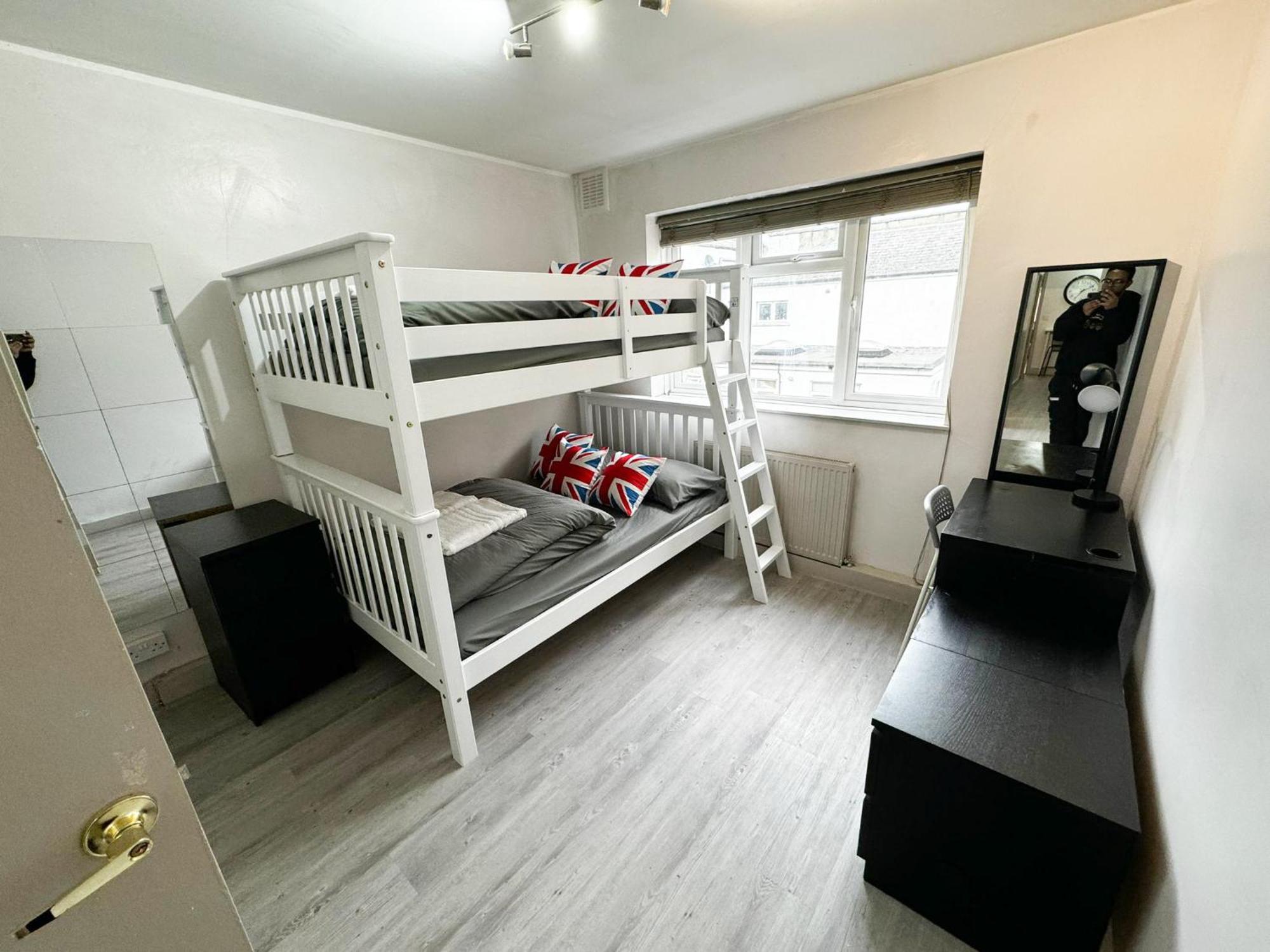 Cricklewood Apartment Лондон Екстериор снимка